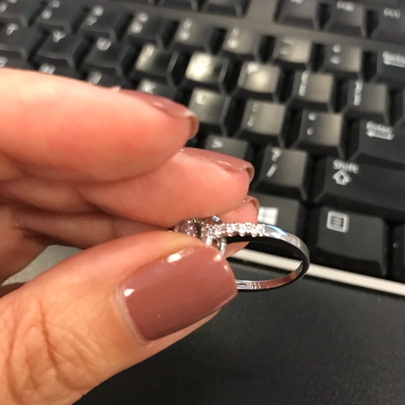 Sterling Silver Cushion Cut Engagement Style Ring - Picture 5 of 5